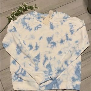 Lucky brand size medium tie dye sweater